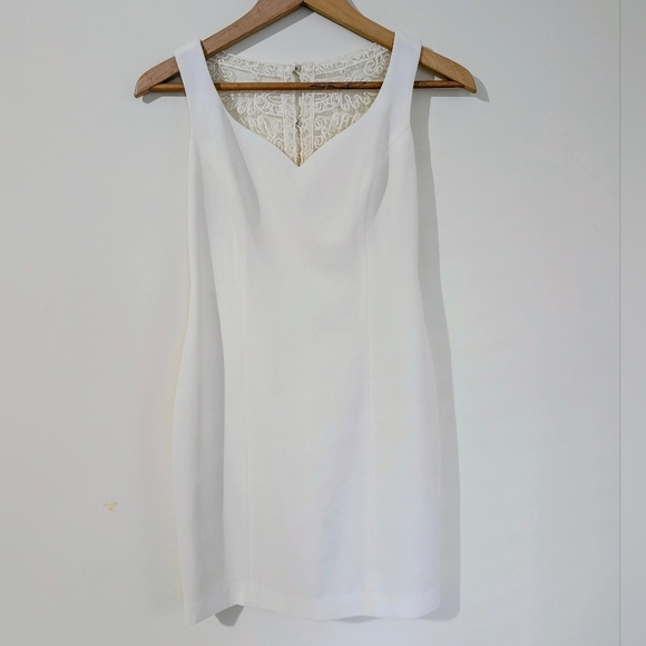 Vintage Dresses & Skirts - Laundry by Shelli Segal white mini dress